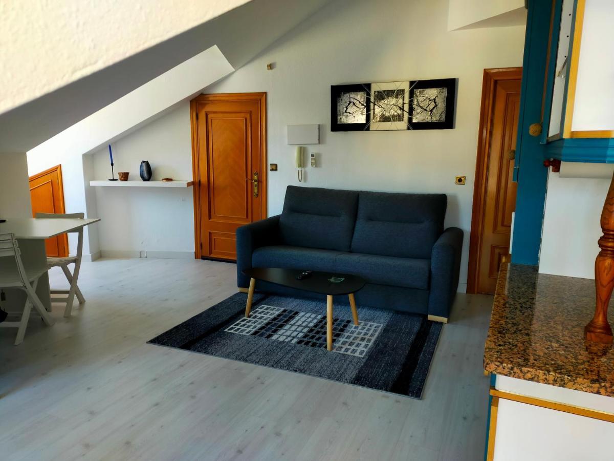 Apartamento En El Casco Antiguo De Ponferrada Exterior photo